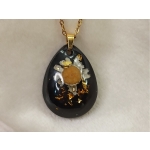 Naszyjnik czarna łza z margaretką