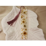 Zakładka do książki ze stokrotką i bursztynem /fioletowa zawieszka/